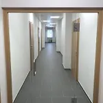 Montagehotel Bed & Steel Hotell 2*