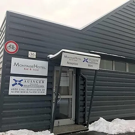 Montagehotel Bed & Steel 2*