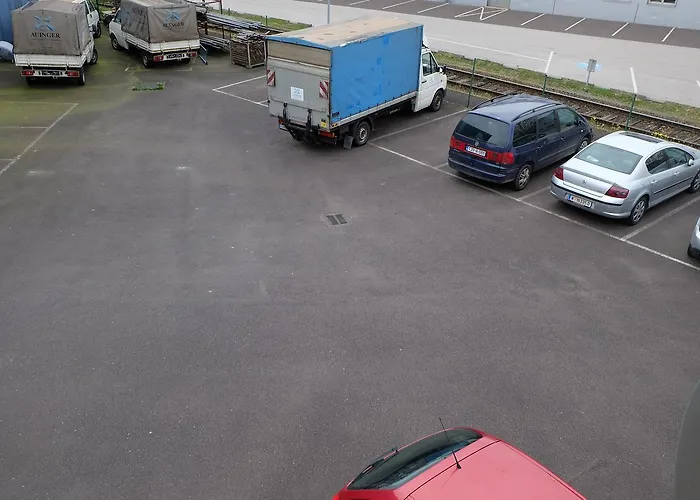 Hotell Montagehotel Bed & Steel 2*