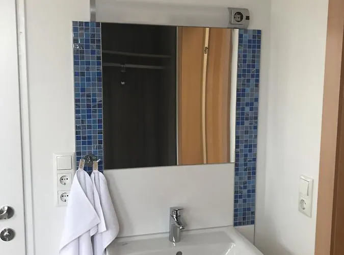 Montagehotel Bed & Steel Hotel Linz