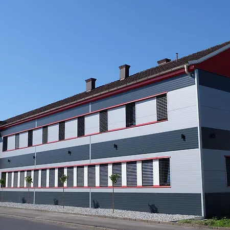 Hotel Montagehotel Bed & Steel 2*