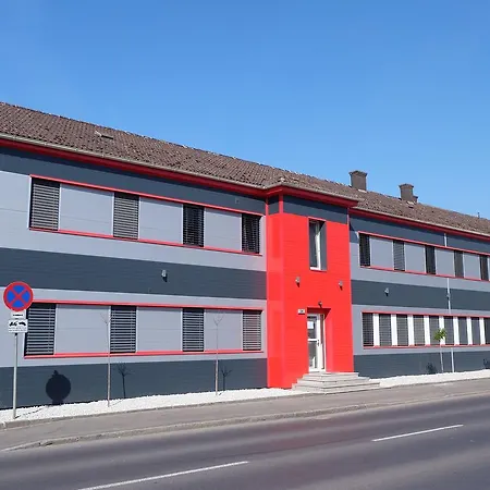 Otel Montagehotel Bed & Steel