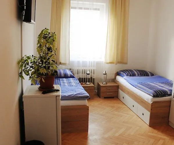 Montagehotel Bed & Steel Otel