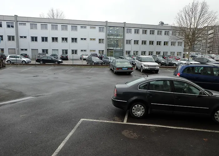 蒙塔格住宿及钢铁酒店 酒店